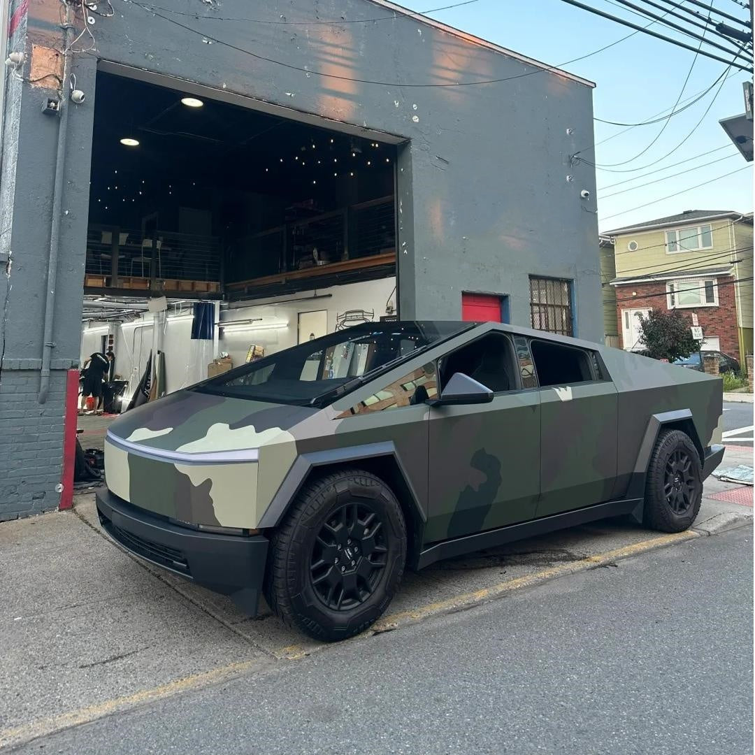 Aluko Custom Camouflage Car Vinyl Wrap