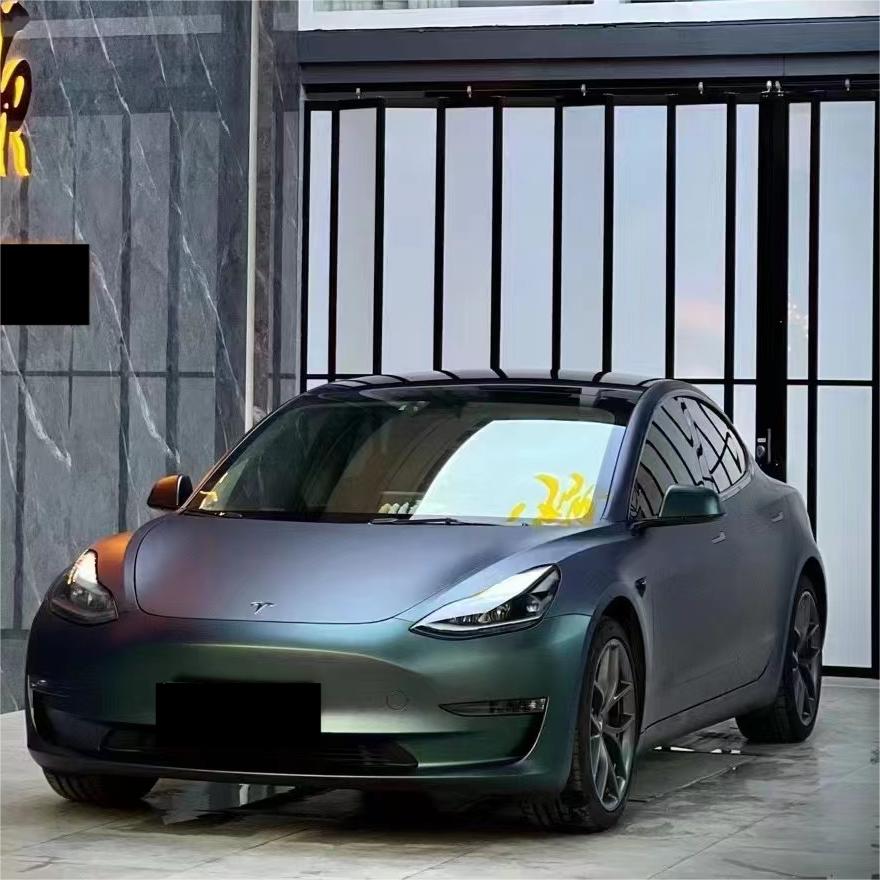 A mesmerizing, biological stance on an exotic supercar wrapped in ALUKOCARWRAP matte diamond car wrap, casting a zero-glare polar neon shimmer.