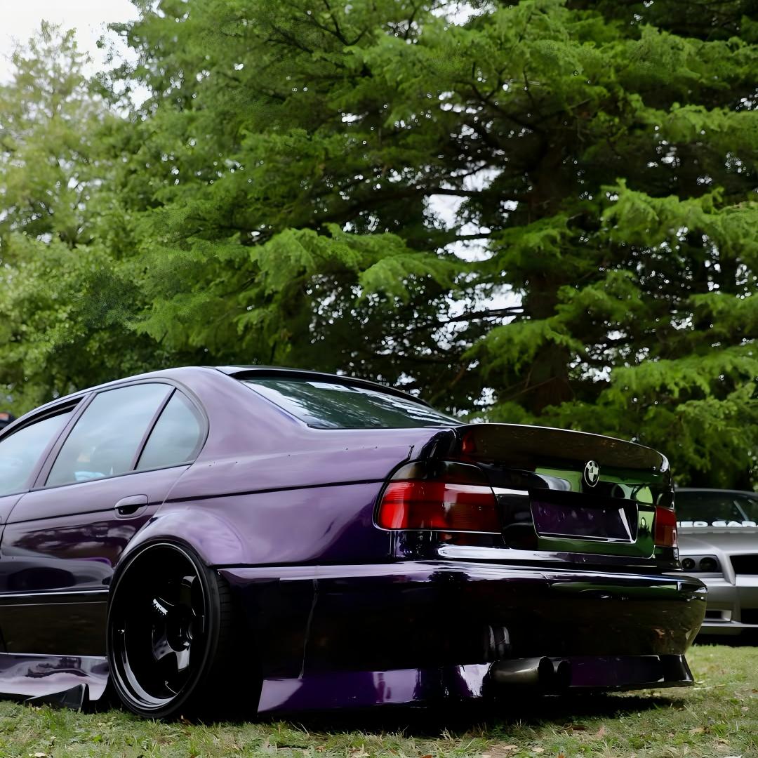 Gloss Metallic Midnight Purple Car Vinyl Wrap BMW PET