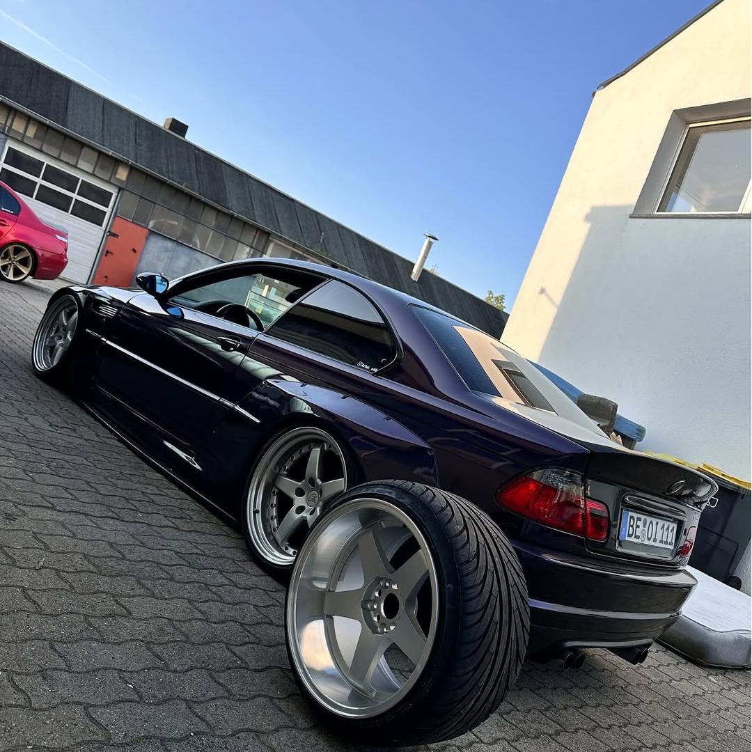 Gloss Metallic Midnight Purple Car Vinyl Wrap BMW PET
