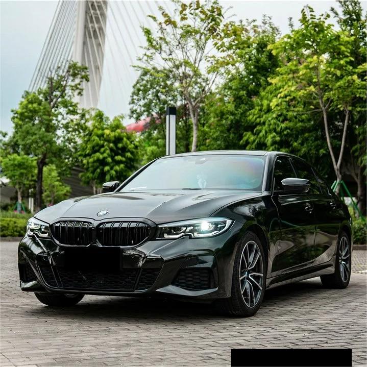 ALUKOCARWRAP Gloss Metallic Sparkle Glitter Black Car Vinyl Wrap on a sports car, showing the intense glitter black car wrap reflection.