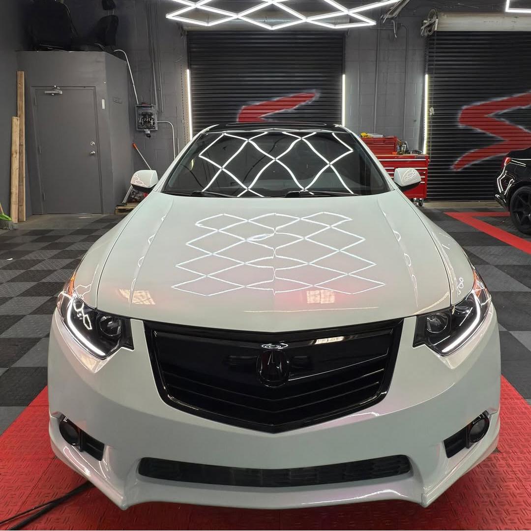 Gloss pearl pink car wrap texture with smooth PET mirror finish by ALUKOCARWRAP