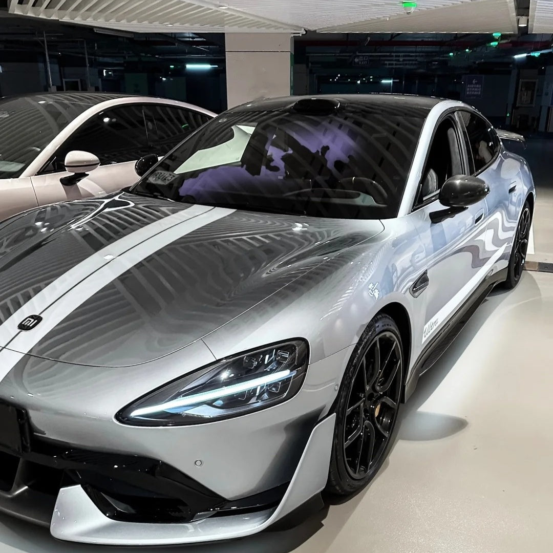 Outshine factory paint! This ALUKOCARWRAP Gloss Silver Car Wrap delivers a hyper-reflective Silver Car Wrap finish. Upgrade to high-fidelity liquid shine.