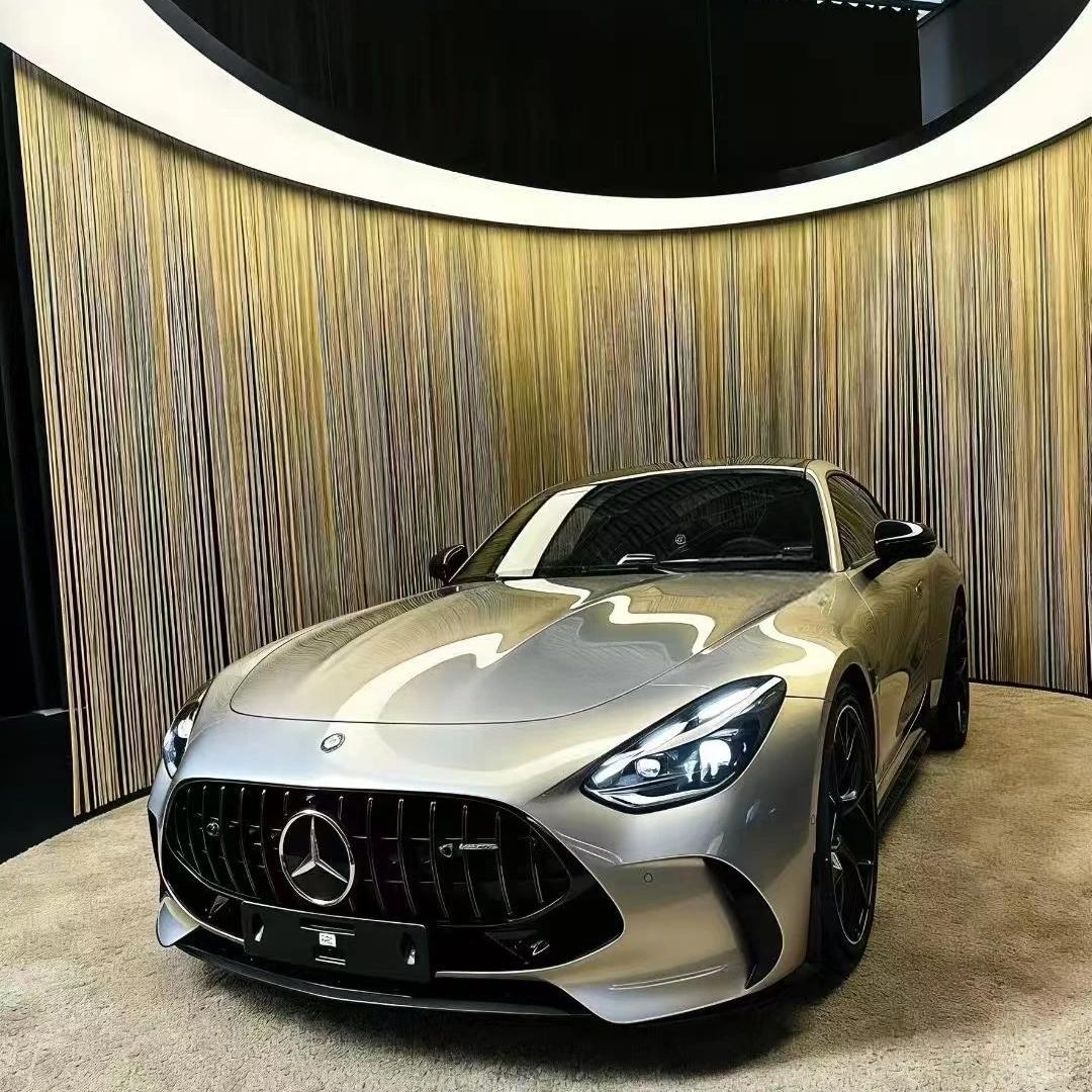 Close-up texture of metallic chameleon car wrap on a premium PET liner showcasing an ultra-smooth finish with zero orange peel.