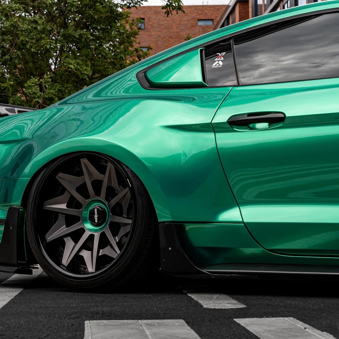 Gloss Metallic Isle Of Man Green Car Vinyl Wrap