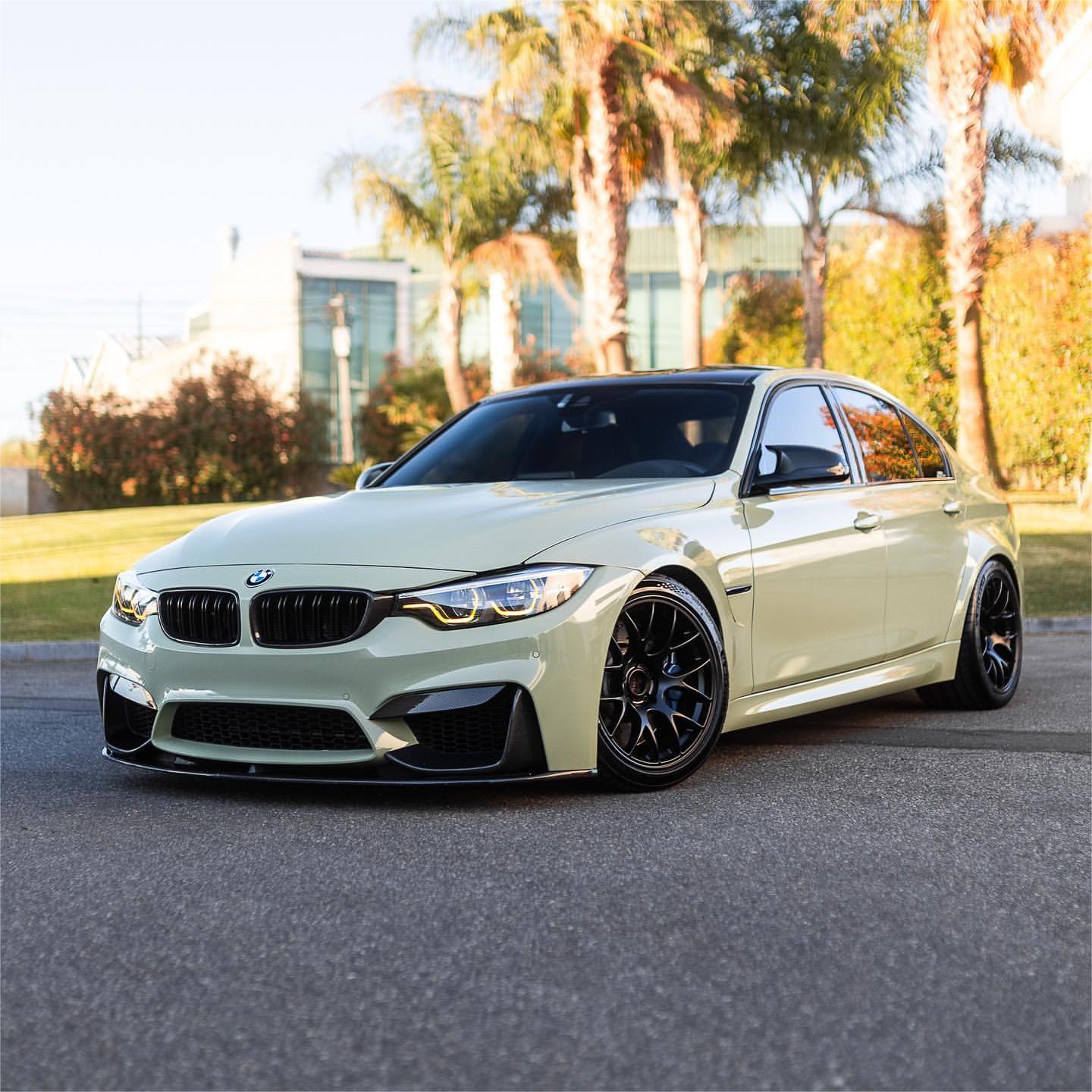 Gloss Light Khaki Green Car Vinyl Wrap