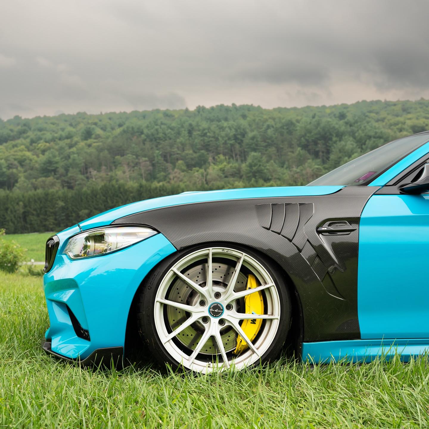 Gloss Miami Blue Car Vinyl Wrap Porsche PET