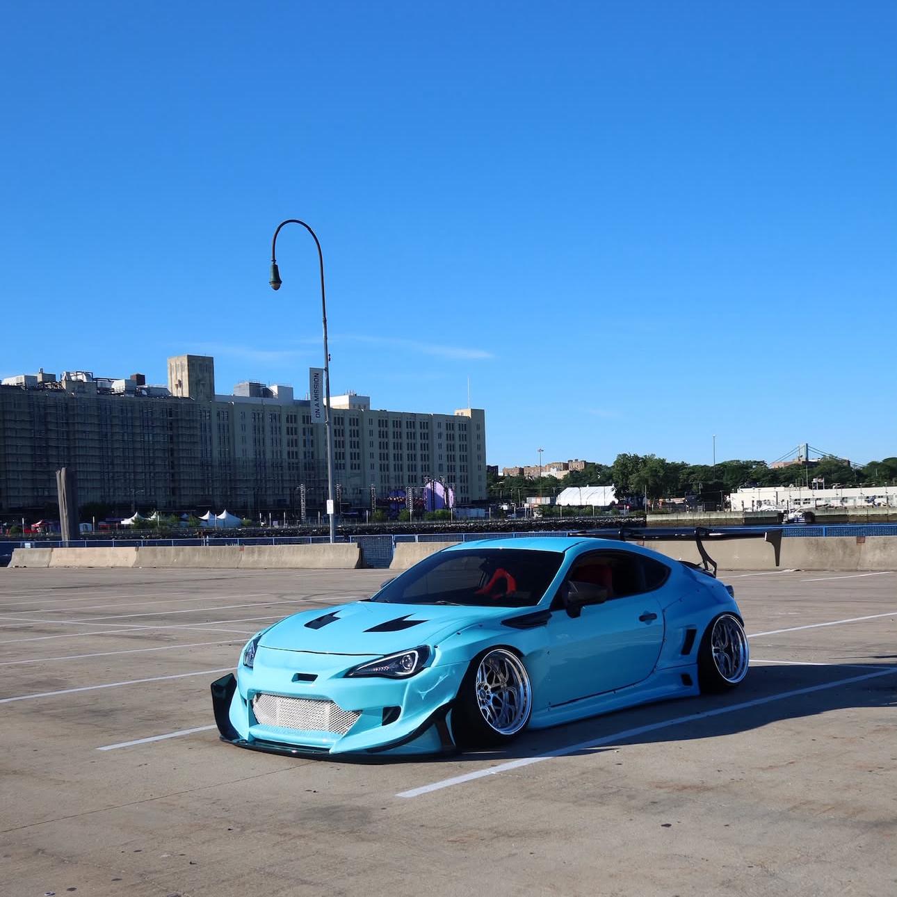 Light Blue to Dark Blue Gradient Custom Car Wraps Brz GT