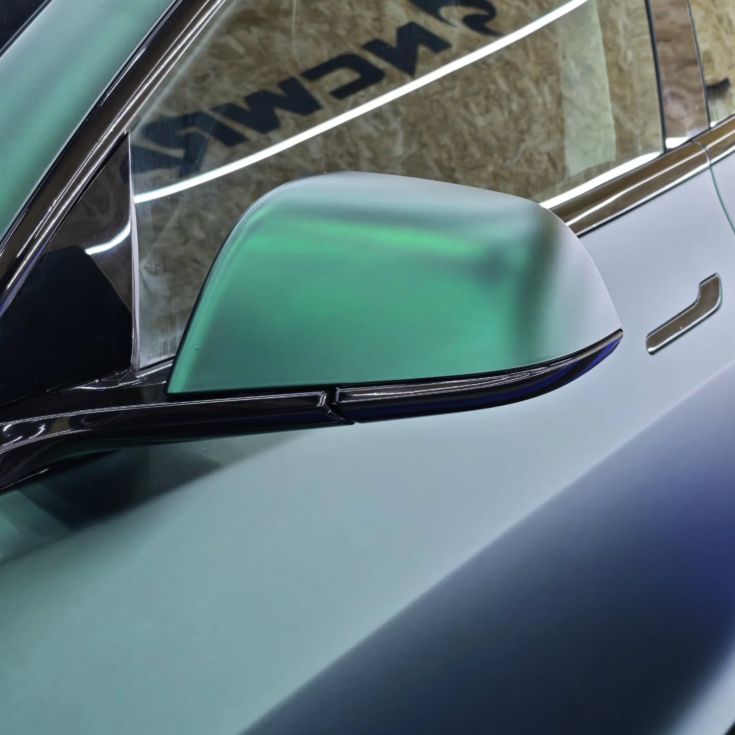 Matte Metallic Chrome Venom Green Car Vinyl Wrap PET